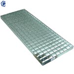 Entramado mixto galvanizado con agujero de 30 x 30 y pletina de 30 x 2